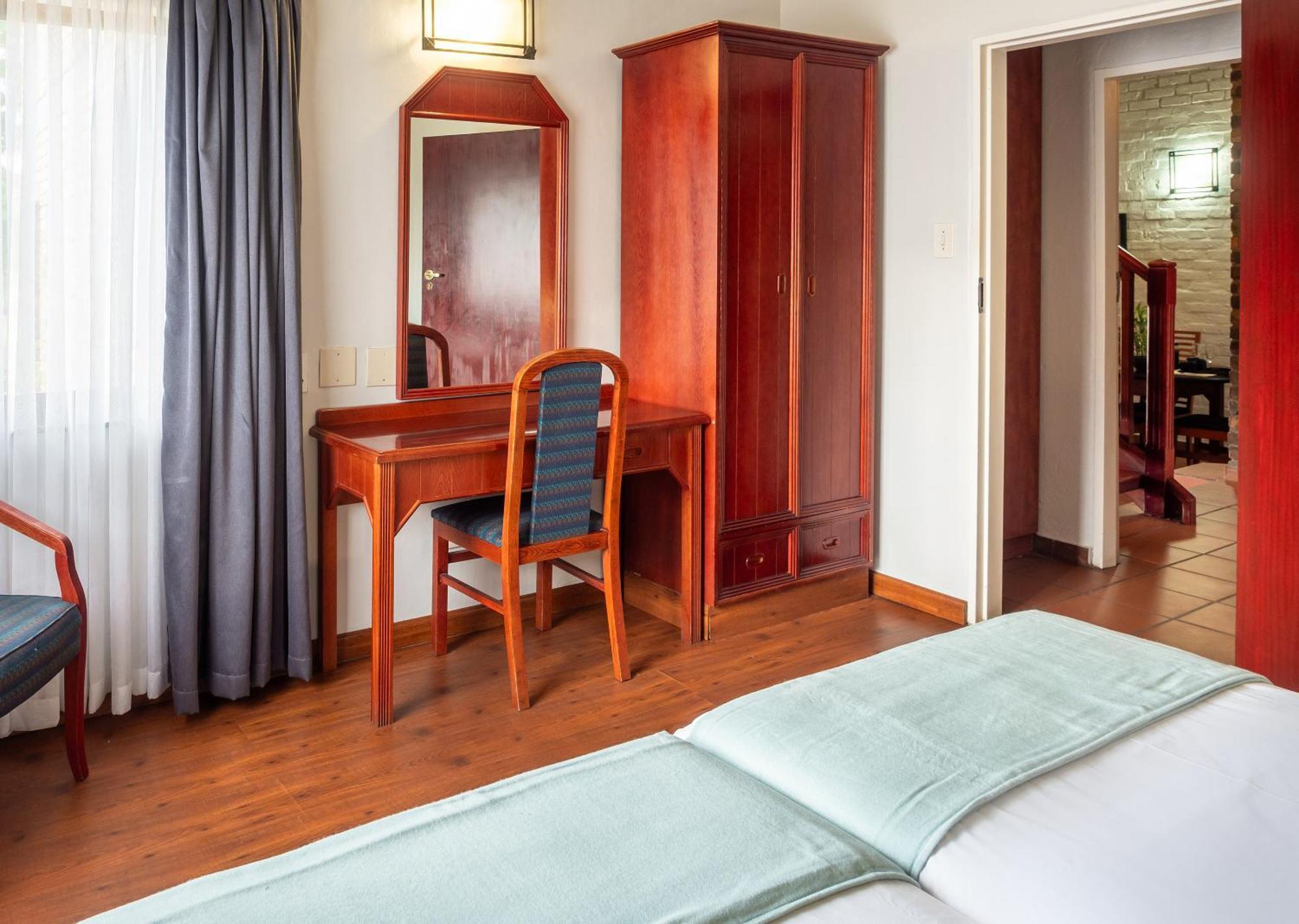 Olifants River Lodge By Dream Resorts 米德尔堡 外观 照片